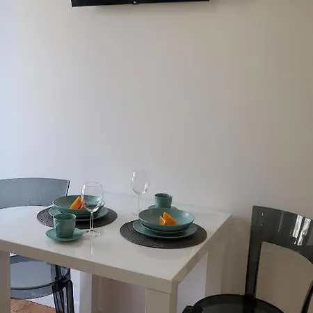 Malibu * Μπιμπιόνε